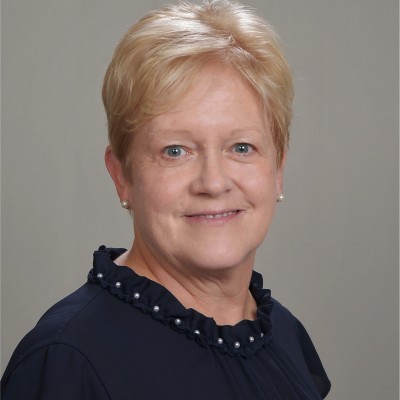 Headshot of Linda Fahey